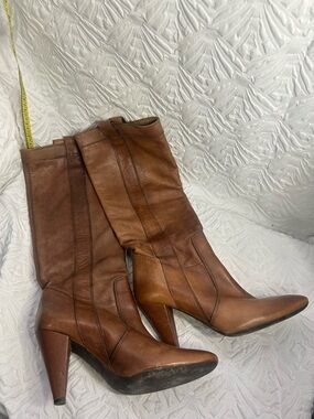 David Dixon Made in Italy Tan Leather High‑Heel Boots – Size 39 (US 8.5–9)